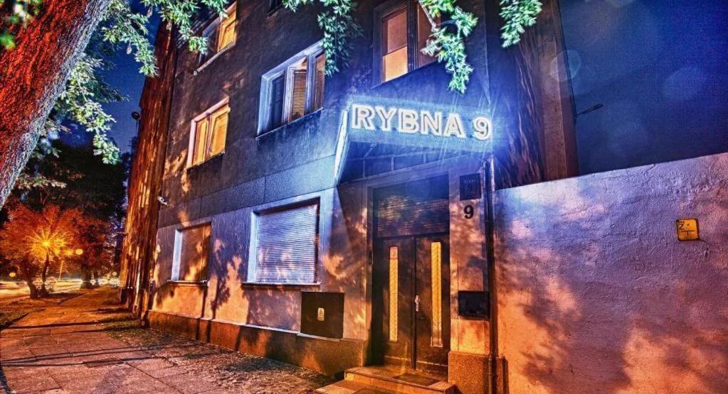 Najtansze Noclegi Rybna 9 Lodz  Luaran gambar